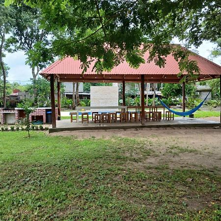 Garden Suites Comalcalco Bagian luar foto