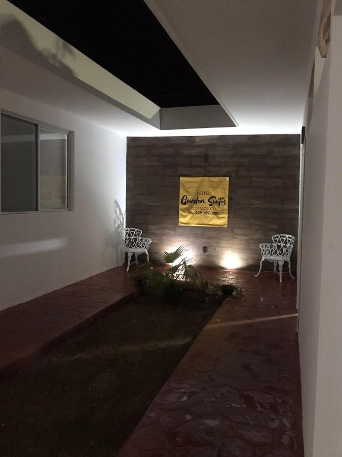 Garden Suites Comalcalco Bagian luar foto