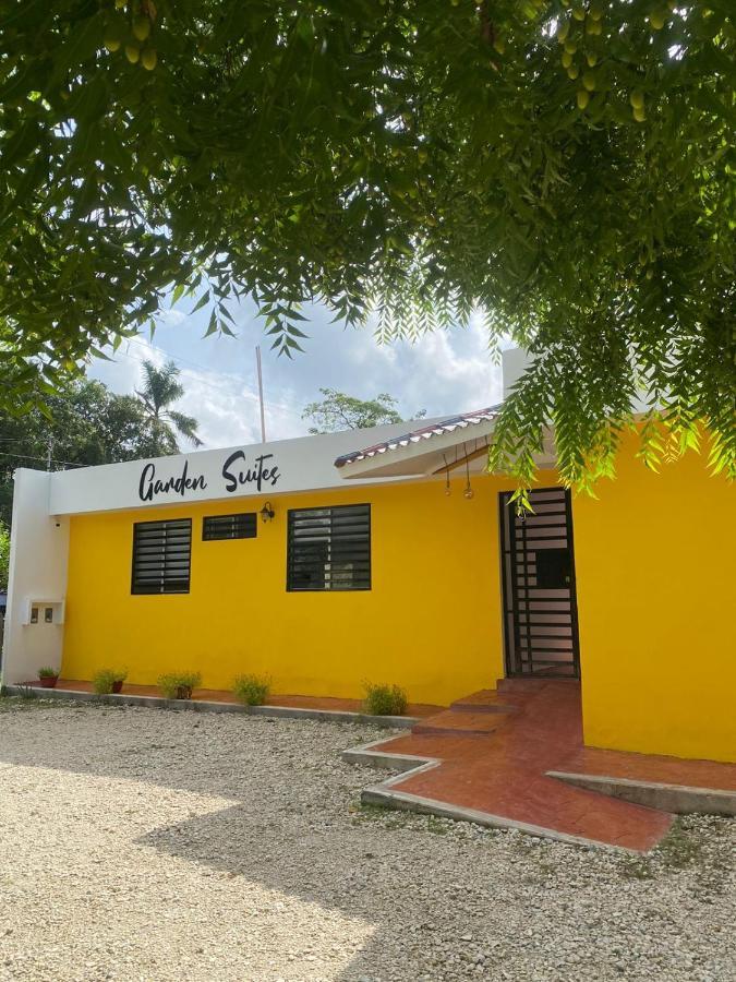 Garden Suites Comalcalco Bagian luar foto