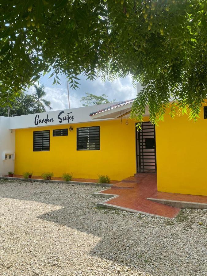 Garden Suites Comalcalco Bagian luar foto